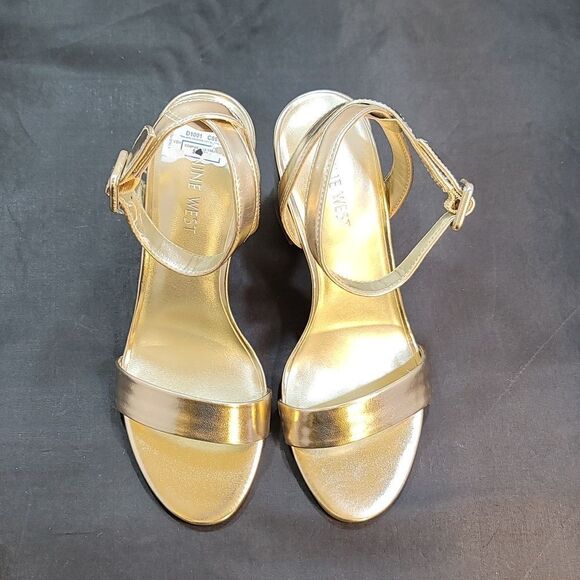 BRAND NEW NINE BLOCK HEEL OPEN TOE ADJUSTABLE BUCKLE ANKLE STRAP SANDAL - Picture 11 of 15